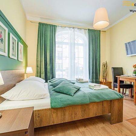 Baltic Apartments - Apartamenty Korony Piastow シフィノウイシチェ エクステリア 写真