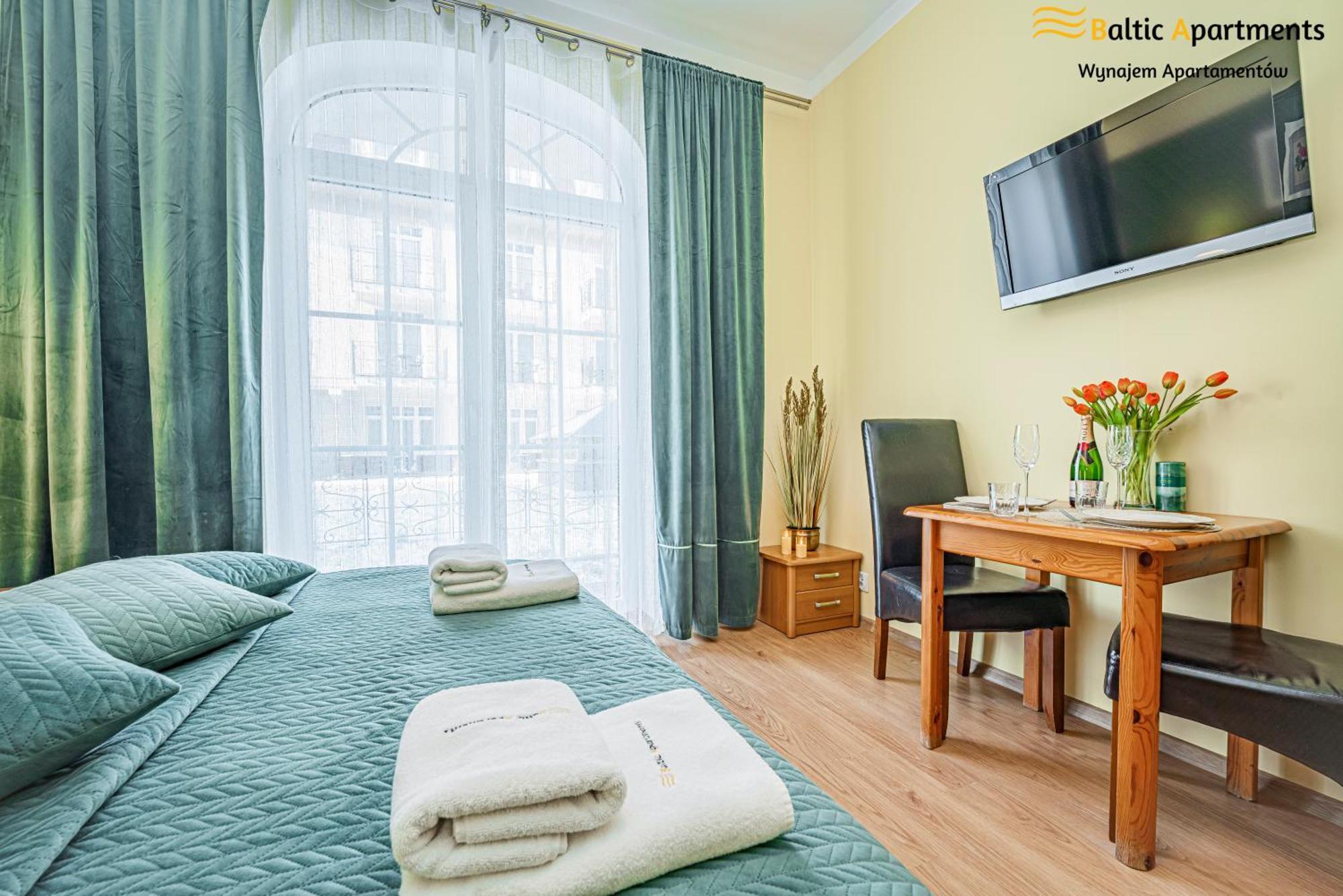 Baltic Apartments - Apartamenty Korony Piastow シフィノウイシチェ エクステリア 写真