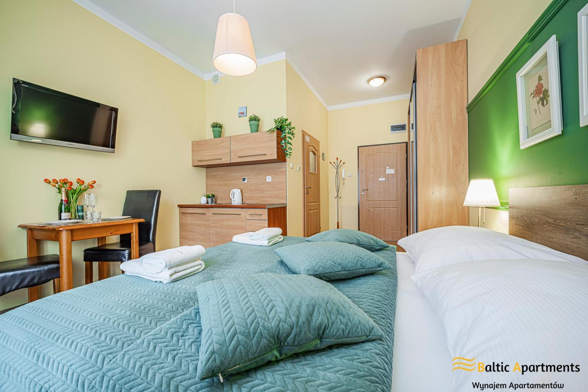 Baltic Apartments - Apartamenty Korony Piastow シフィノウイシチェ エクステリア 写真