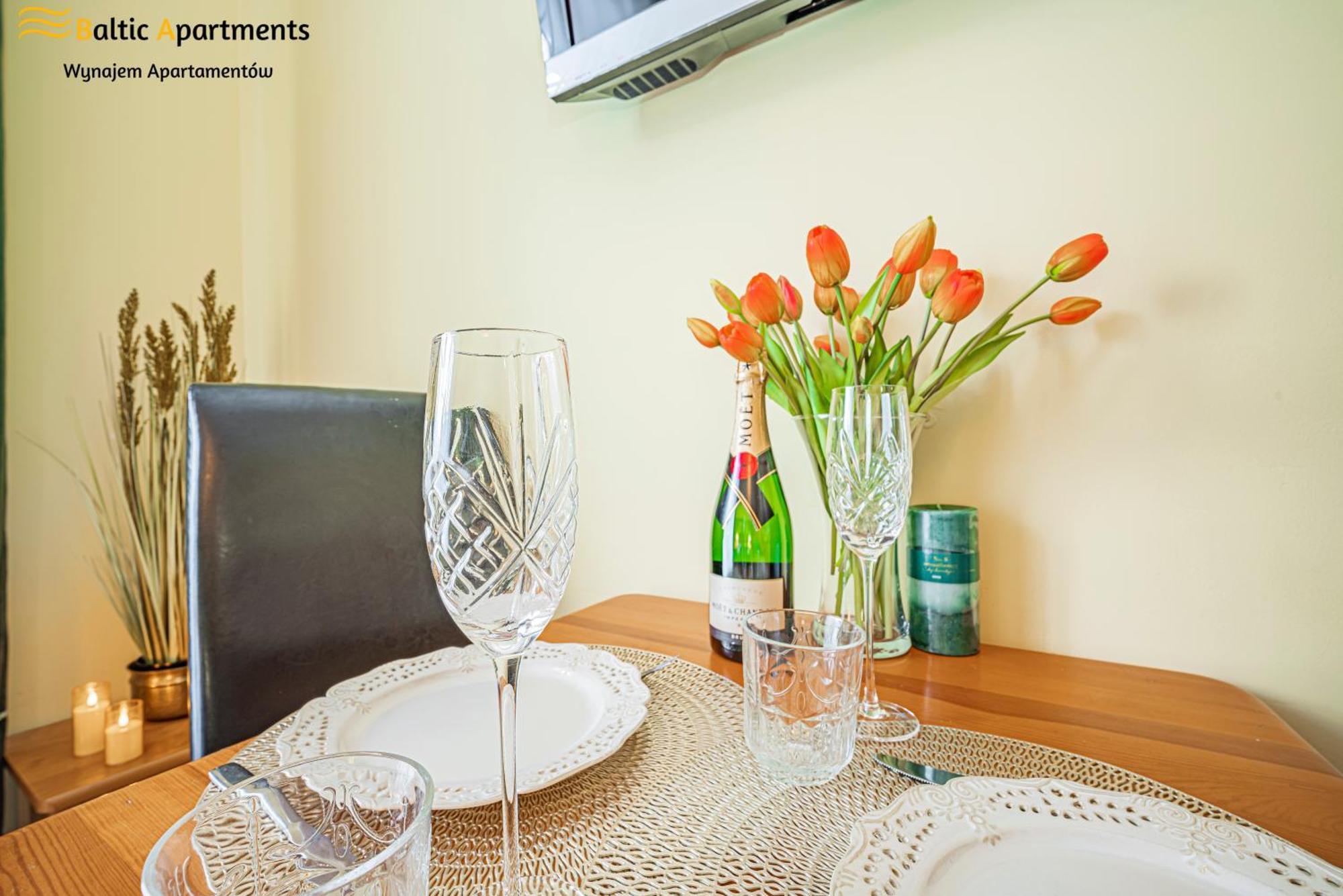 Baltic Apartments - Apartamenty Korony Piastow シフィノウイシチェ エクステリア 写真